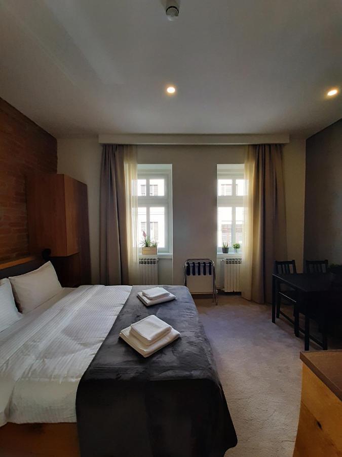 Urban Lodge Belgrado Exterior foto